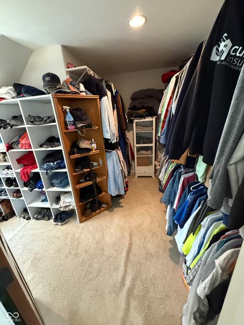 Walk In Closets — 11640 E 63rd Street, Indianapolis, IN