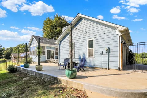 Photo of 2025 Deer Lake Drive, Martinsville, IN