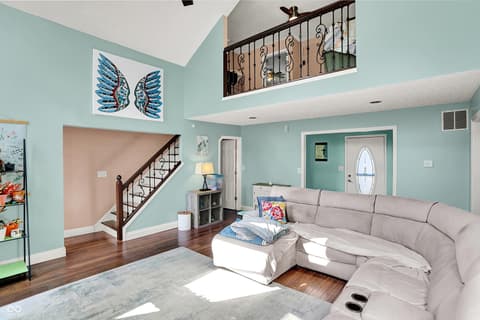 Photo of 2025 Deer Lake Drive, Martinsville, IN