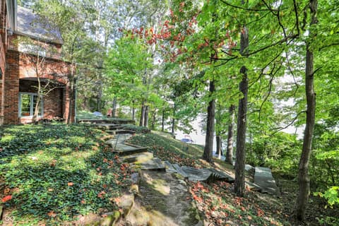 Photo of 11011 Brigantine Drive, Indianapolis, IN
