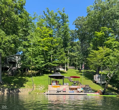 8421 S Kinman Drive