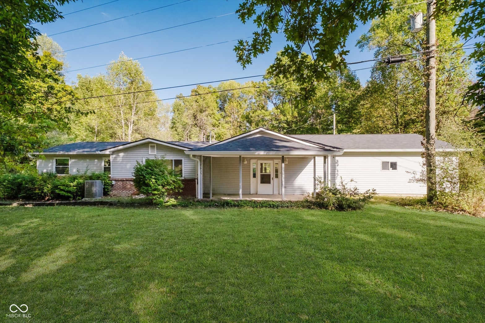 Photo of 7635 Grizzly Drive, Nineveh, IN