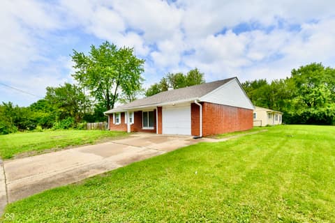 Photo of 8704 Montery Road, Indianapolis, IN