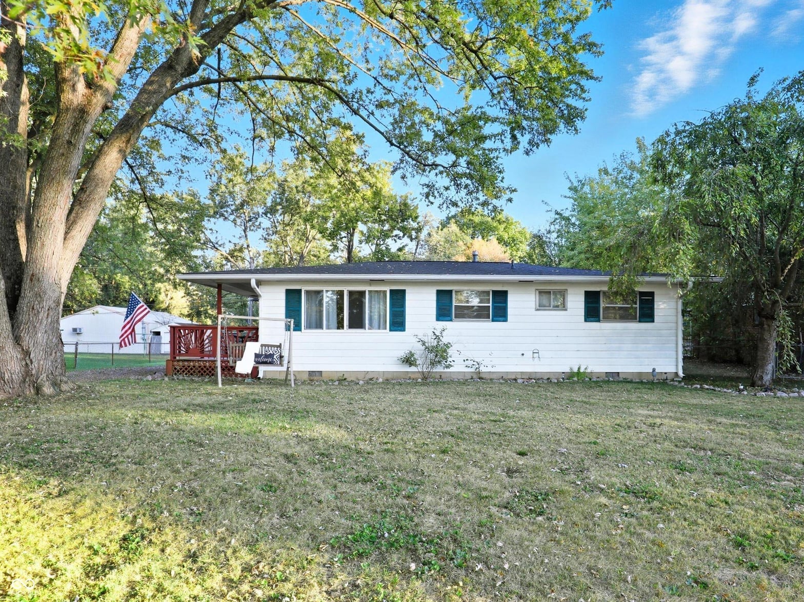 Photo of 614 Hillcrest Drive, Westfield, IN