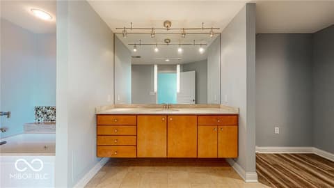 Photo of 333 Massachusetts Avenue, Indianapolis, IN