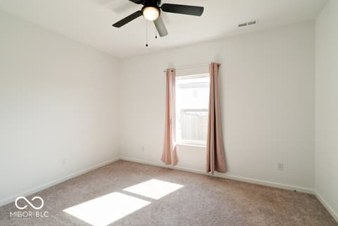 Photo of 234 Winding Brook Way, Pendleton, IN
