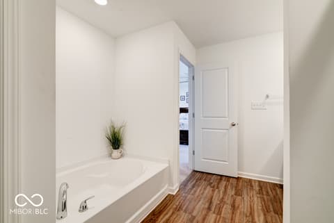 Photo of 234 Winding Brook Way, Pendleton, IN
