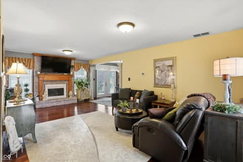 Photo of 8255 Lynn Drive, Indianapolis, IN