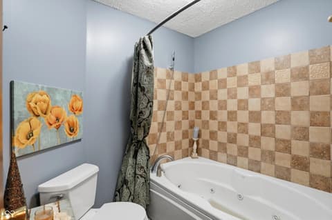 Photo of 8255 Lynn Drive, Indianapolis, IN