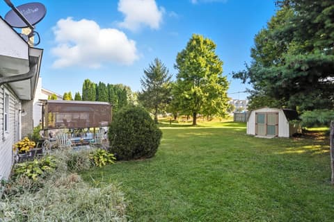 Photo of 8255 Lynn Drive, Indianapolis, IN