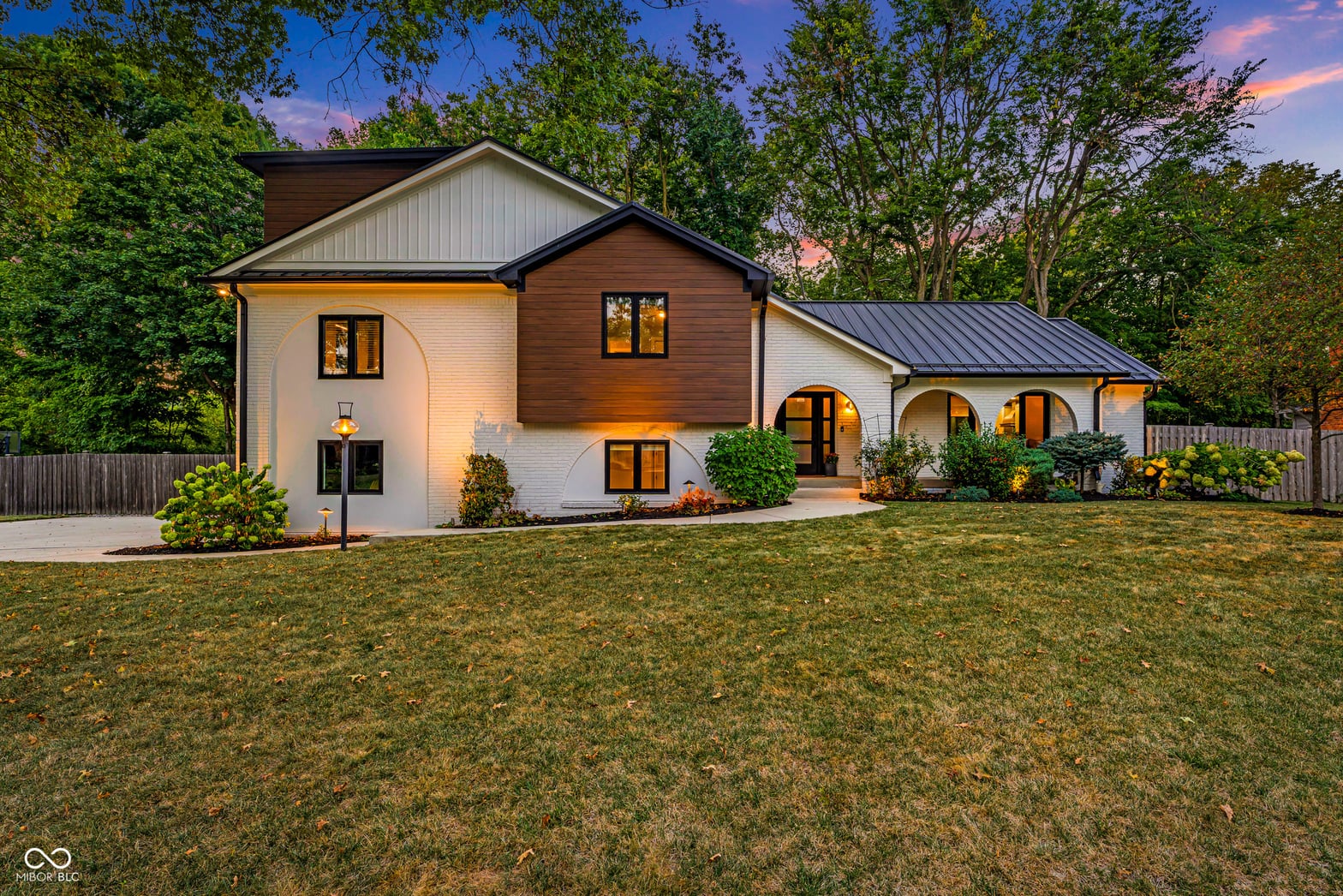 Photo of 12208 Castle Row Overlook, Carmel, IN