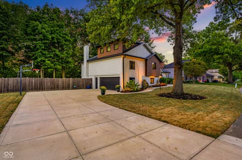 Photo of 12208 Castle Row Overlook, Carmel, IN