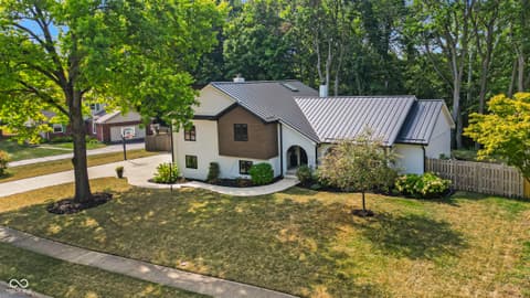 Photo of 12208 Castle Row Overlook, Carmel, IN