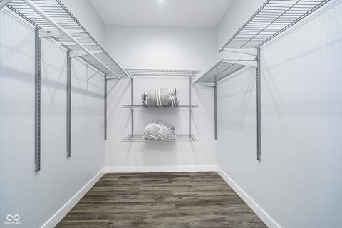 Walk In Closets — 1009 Harrison Street, Indianapolis, IN