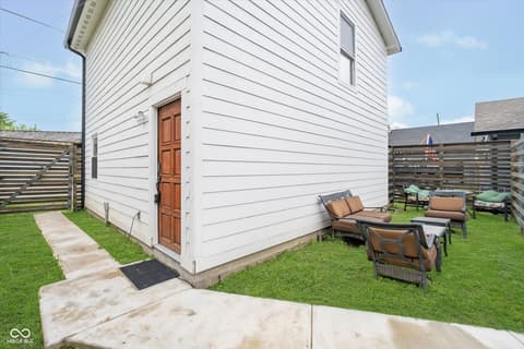 Yard at 1009 Harrison Street, Indianapolis, IN