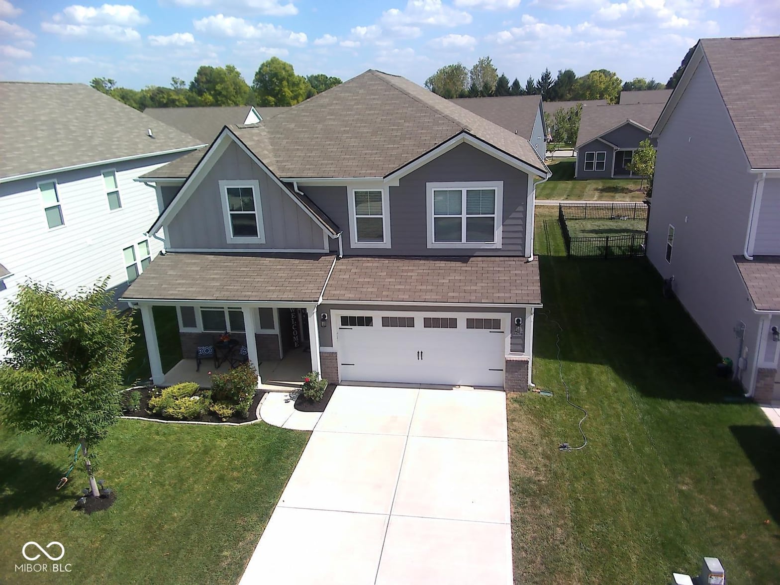 Front exterior at 20167 Fenside Crossing, Westfield, IN