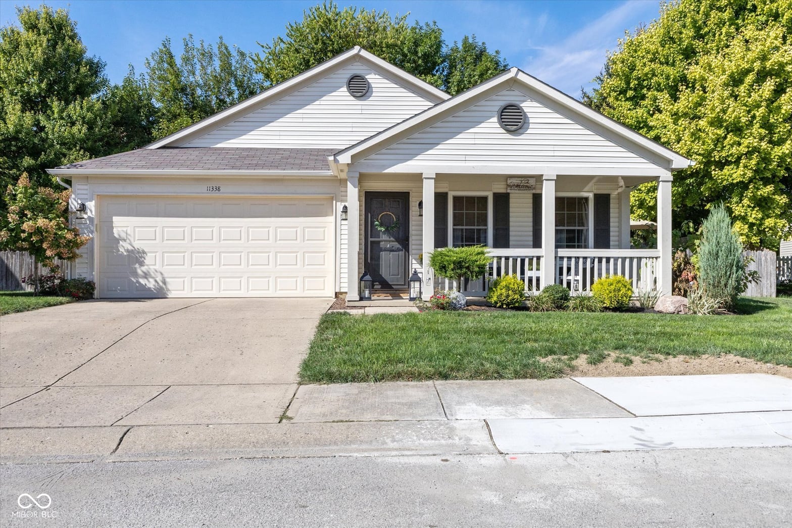 Photo of 11338 Emmanuel Court, Fishers, IN