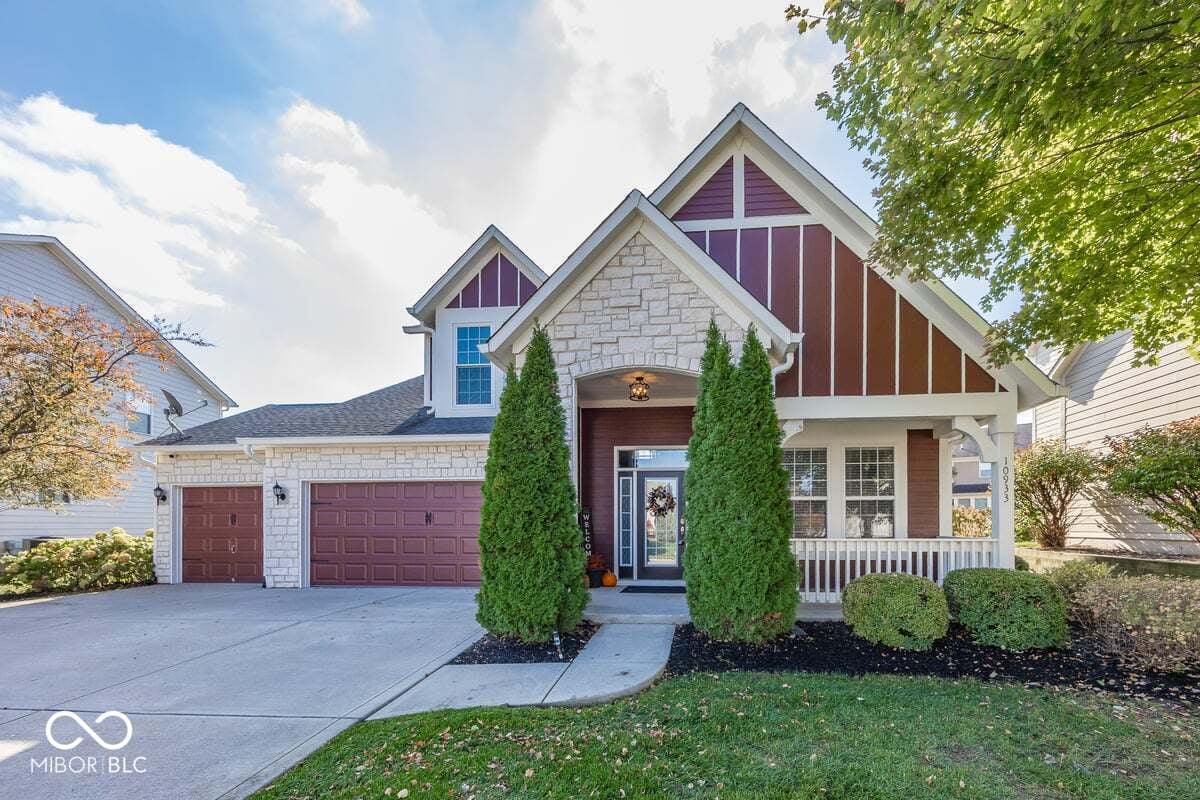 Front exterior at 10933 Chapel Woods Boulevard S, Noblesville, IN