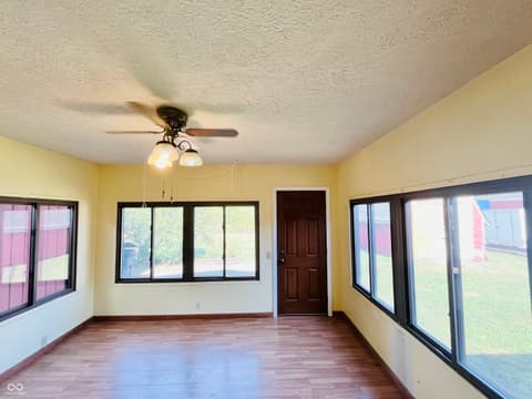 Bonus room at 6461 Warren Lane, Brownsburg, IN