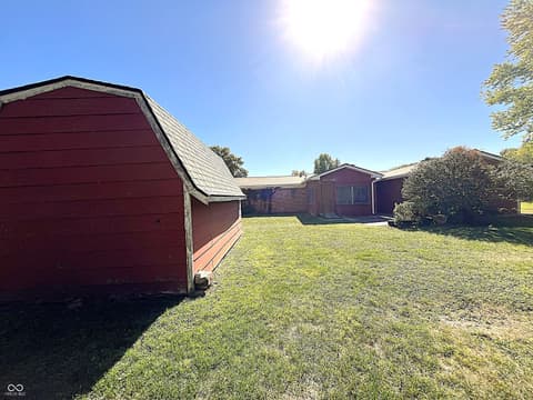 Yard at 6461 Warren Lane, Brownsburg, IN