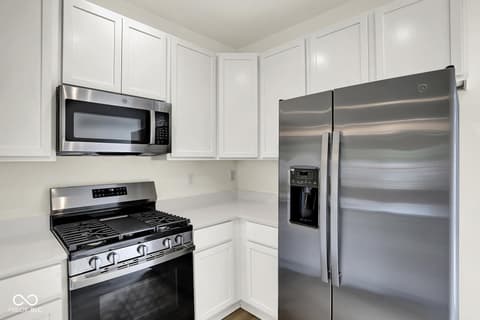 Photo of 8516 Goldfinch Road, Brownsburg, IN