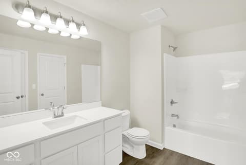 Photo of 8516 Goldfinch Road, Brownsburg, IN