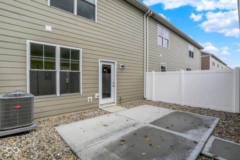 Photo of 8516 Goldfinch Road, Brownsburg, IN