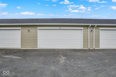 Photo of 8516 Goldfinch Road, Brownsburg, IN