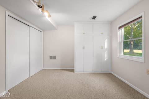 Photo of 3660 E 300 S, Columbus, IN
