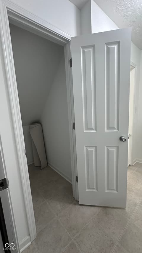 Photo of 1226 Arlington Drive, Greenfield, IN