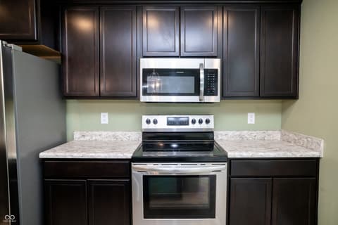 Photo of 1226 Arlington Drive, Greenfield, IN