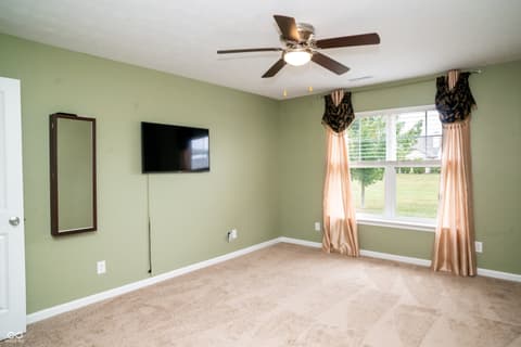 Photo of 1226 Arlington Drive, Greenfield, IN
