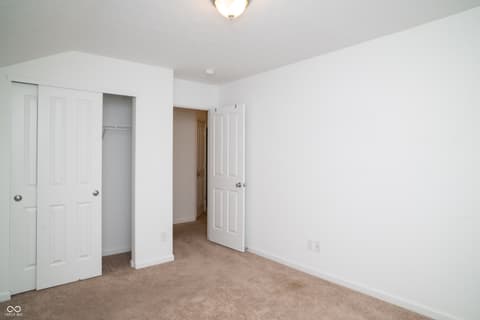 Photo of 1226 Arlington Drive, Greenfield, IN