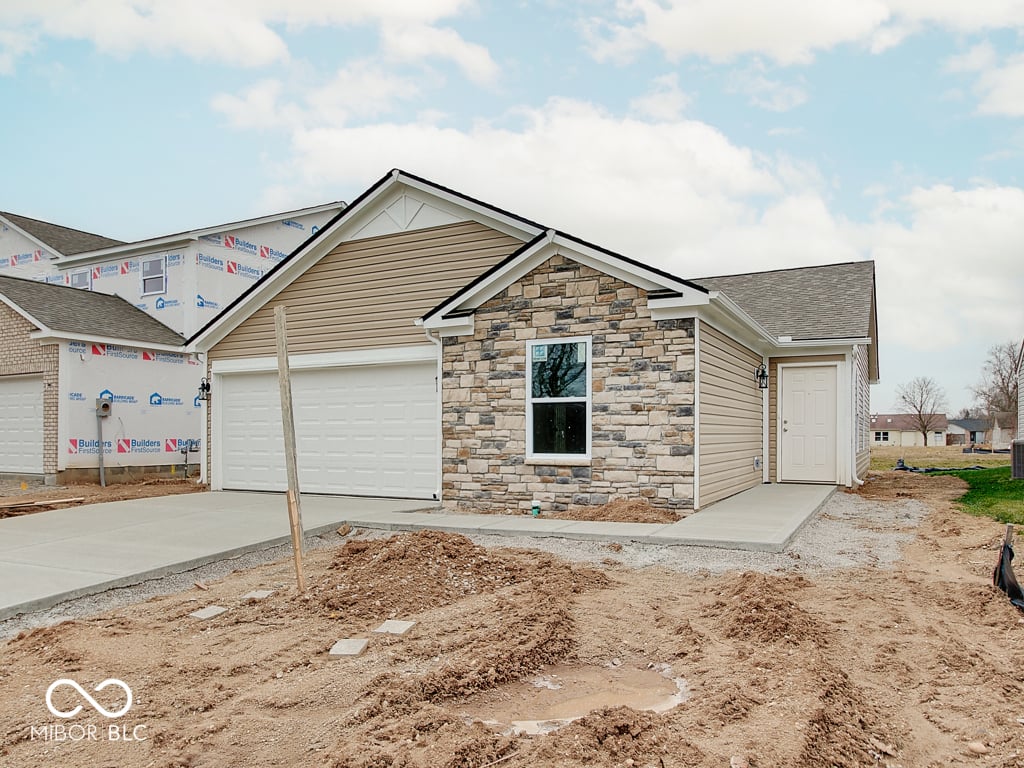 Photo of 3632 Windstar Court, Columbus, IN