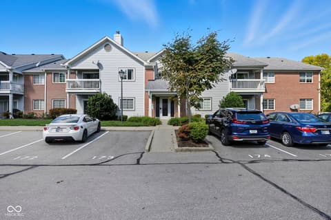 8102 Brookmont Court