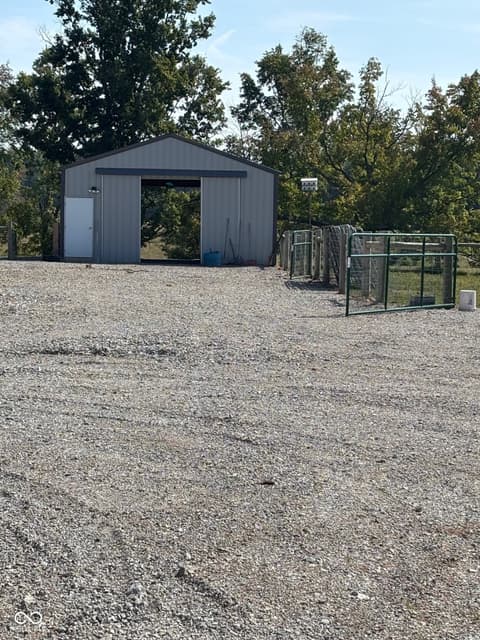 Photo of 6951 W 450 S, Columbus, IN