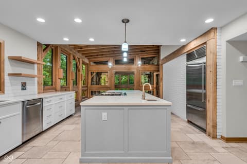 Photo of 6047 Brokenhurst Road, Indianapolis, IN