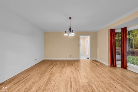 Photo of 6047 Brokenhurst Road, Indianapolis, IN