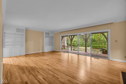 Photo of 6047 Brokenhurst Road, Indianapolis, IN