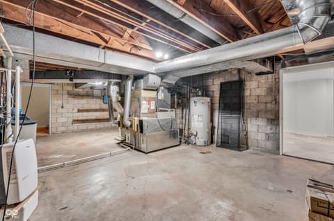 Photo of 6047 Brokenhurst Road, Indianapolis, IN