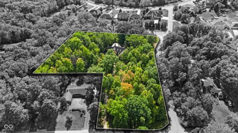 Photo of 6047 Brokenhurst Road, Indianapolis, IN
