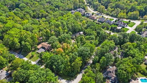 Photo of 6047 Brokenhurst Road, Indianapolis, IN