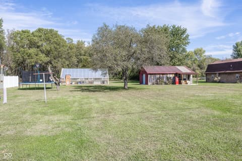 Yard at 4650 E Shady Lane, Mooresville, IN