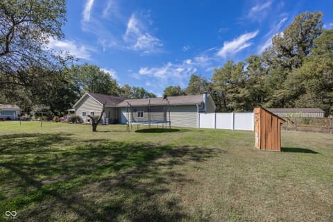 Yard at 4650 E Shady Lane, Mooresville, IN