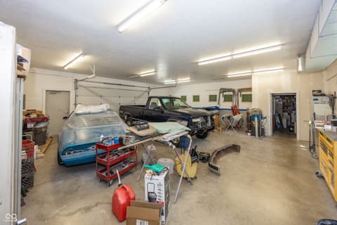 Garage at 4650 E Shady Lane, Mooresville, IN