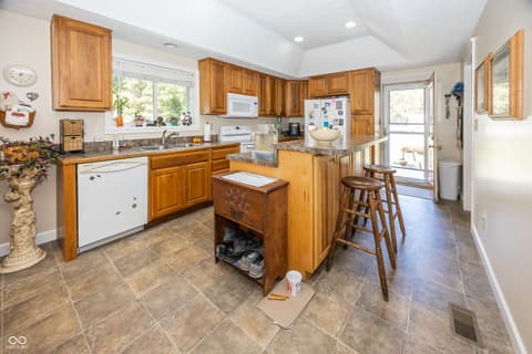 Photo of 4650 E Shady Lane, Mooresville, IN