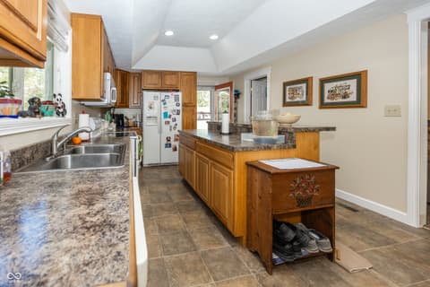 Photo of 4650 E Shady Lane, Mooresville, IN