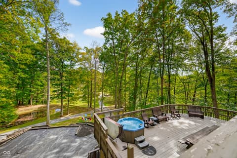 Photo of 5998 Bear Creek Road, Morgantown, IN