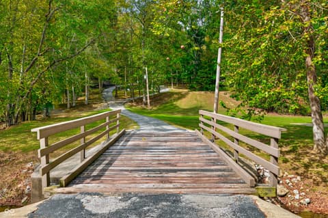 Photo of 5998 Bear Creek Road, Morgantown, IN