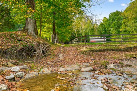 Photo of 5998 Bear Creek Road, Morgantown, IN